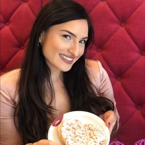 Meet your Posher, Erika